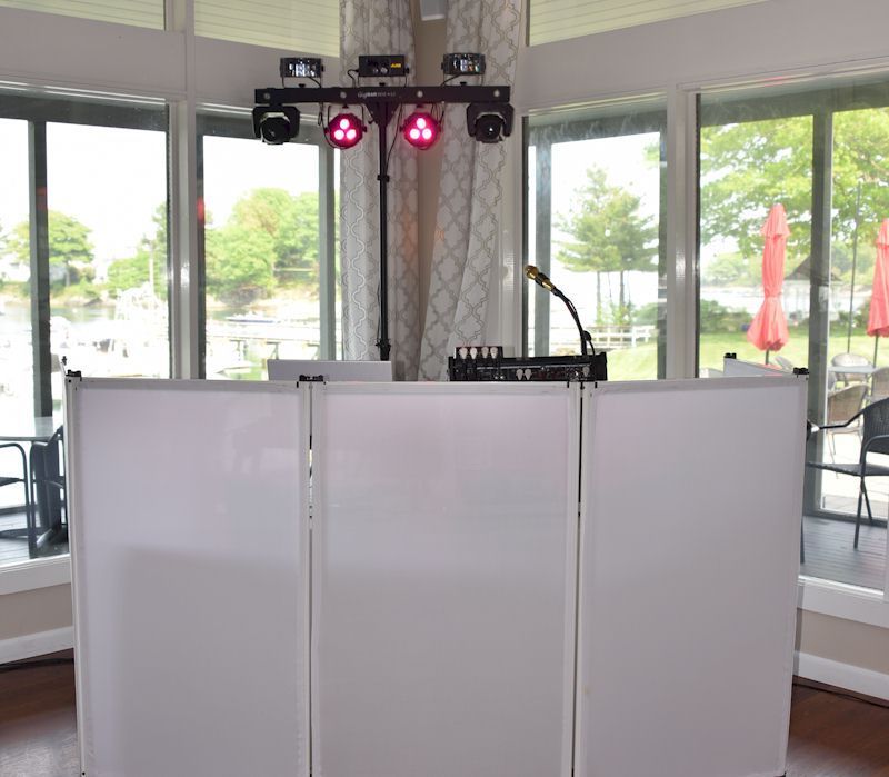 Dockside Guest Quarters, York harbor, Maine Wedding Disc Jockey