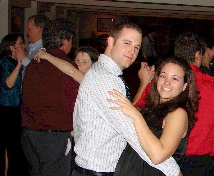 slow dance MA wedding DJ at Independence Harbor Inn, Assonet, Massachusetts