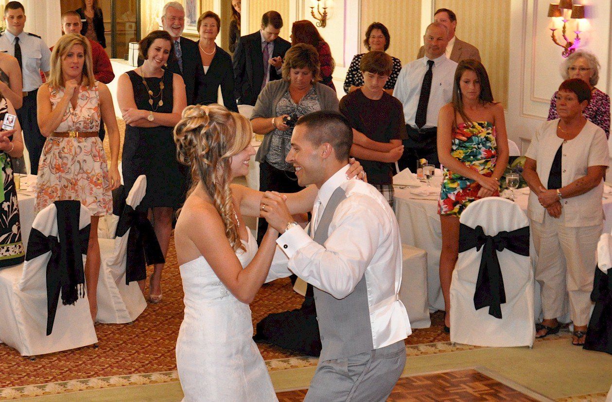 bride groom dancing at Margate Resort, Laconia, New Hampshire