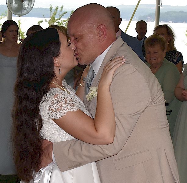 newlyweds, wedding, Margate Resort, Laconia, New Hampshire