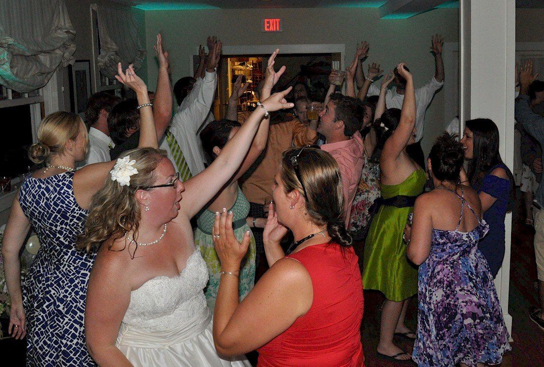 bride and groom first dance DJ at Newagen Seaside Inn, Southport Island, Maine