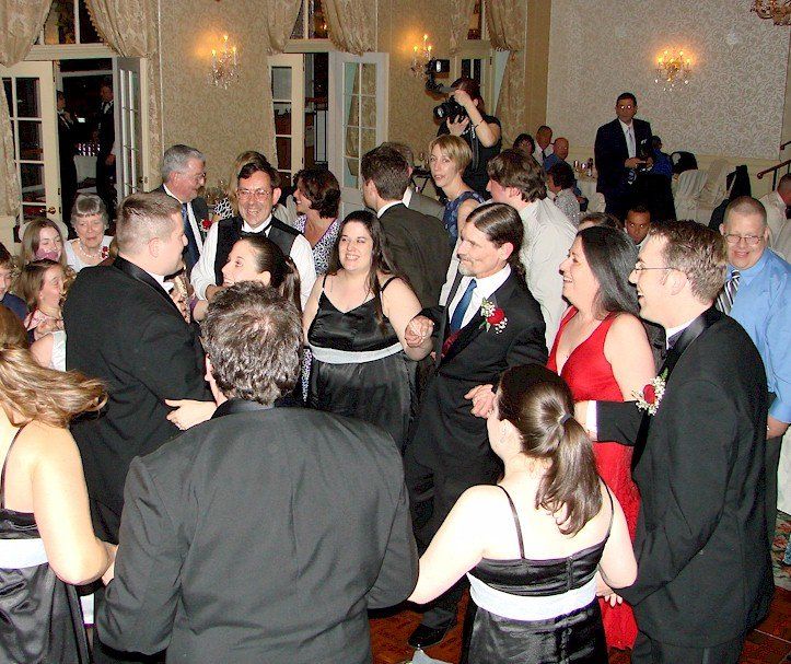 wedding guests MA DJ dancing at Hotel Northampton, Northampton, Massachusetts