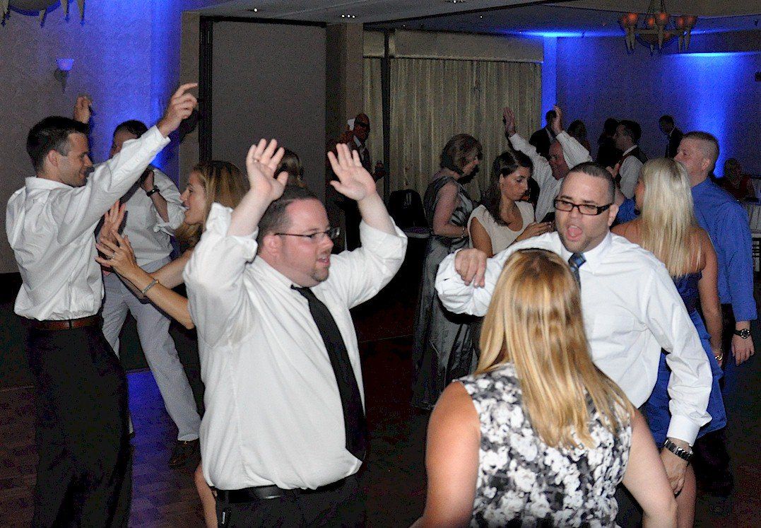 wedding guests dancing at sheraton harborside, portsmouth, New Hampshire