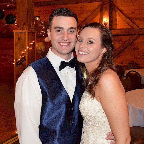 wedding bride and groom at Dell-Lea Weddings & Events, Chichester, NH