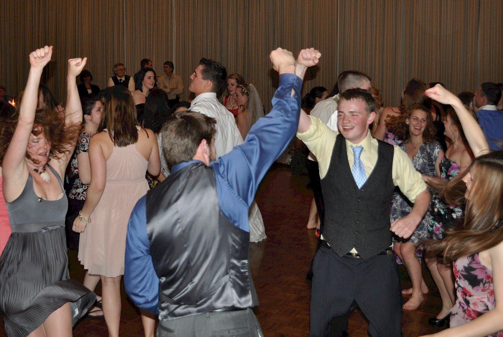 wedding guests dancing at The Double Tree Hilton, Manchester, New Hampshire