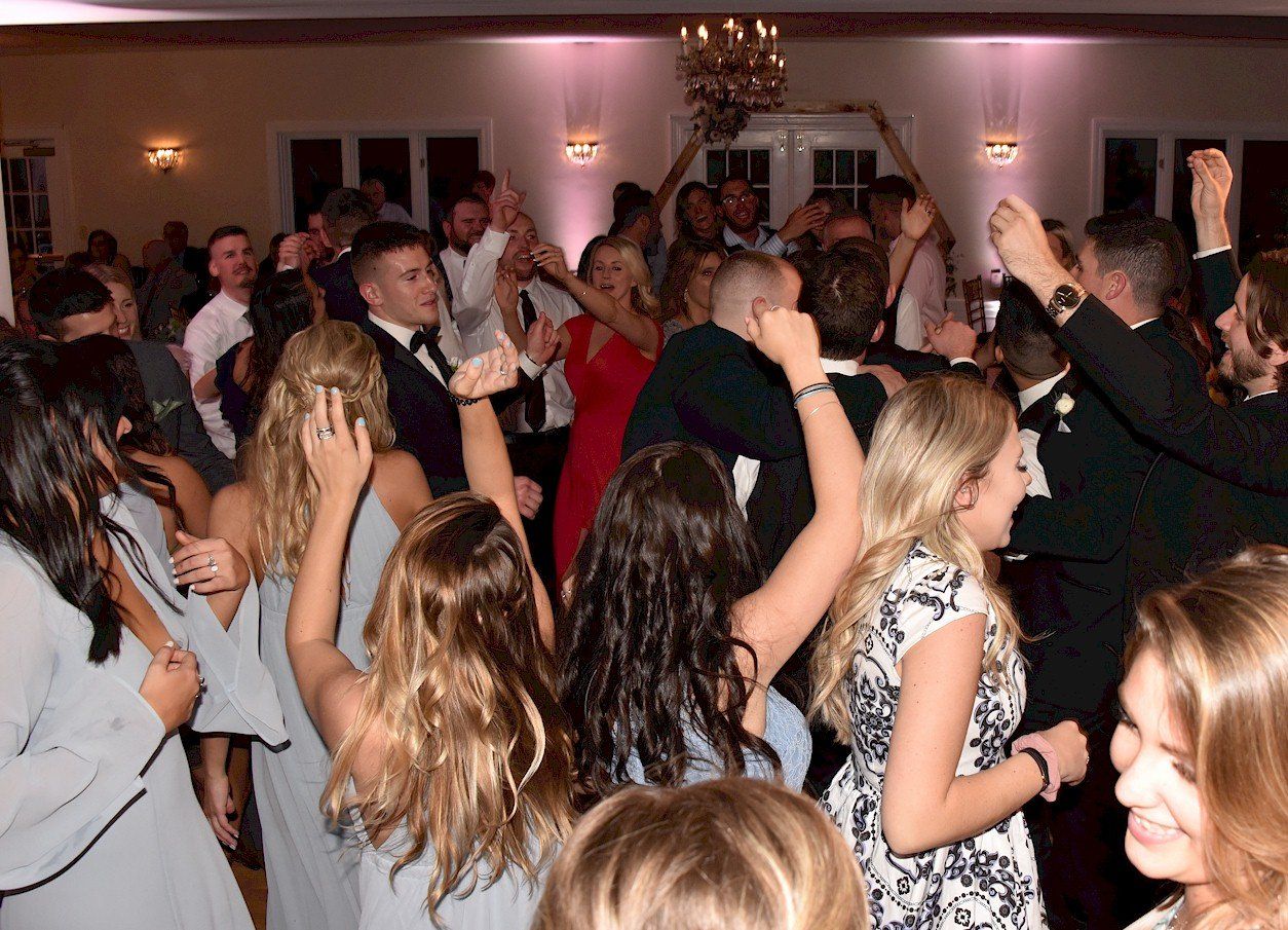 bride and groom first DJ dance at Hellenic Center Ipswich MA