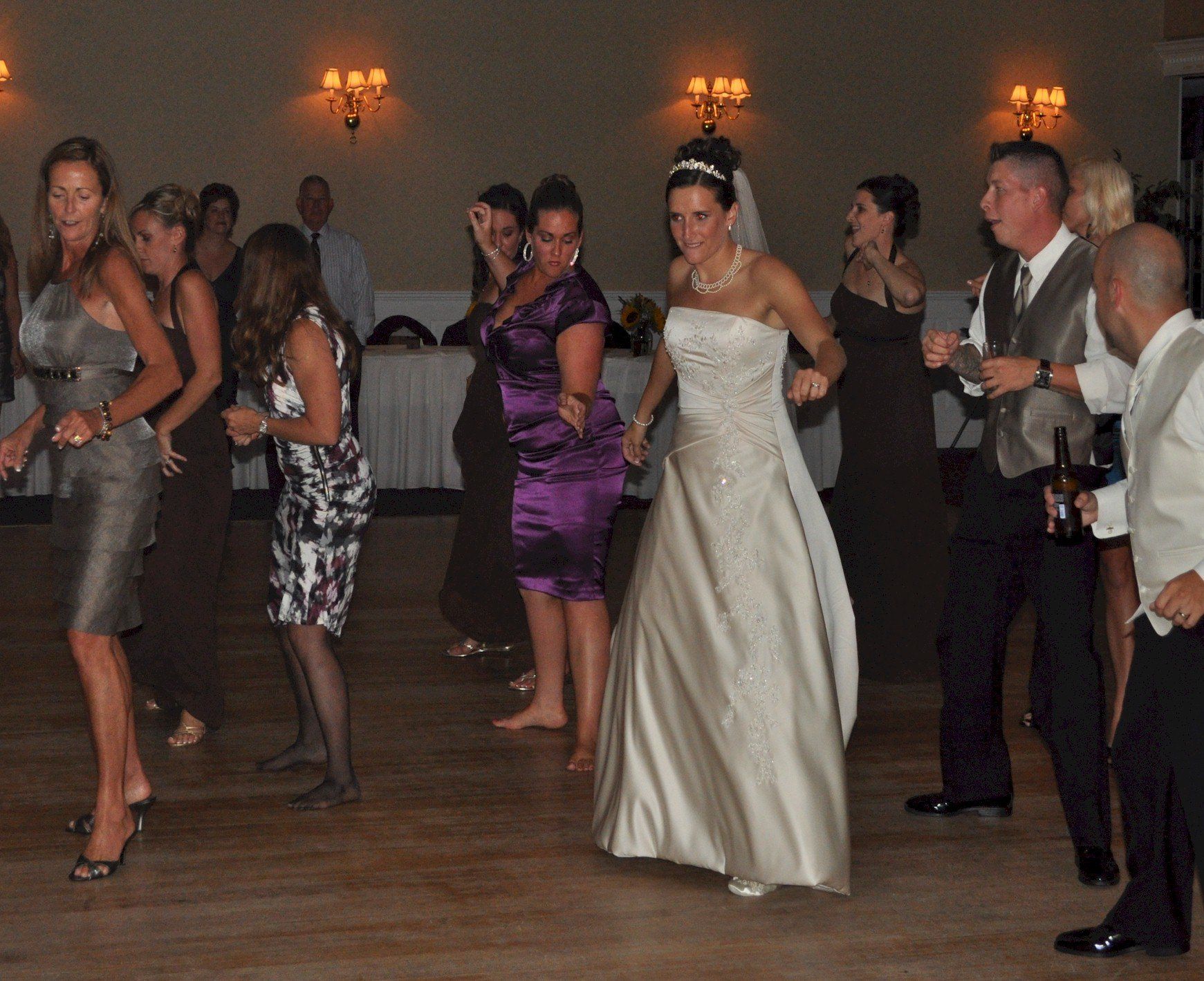 DJ Dancing Hillview Country Club, North Reading, Massachusetts