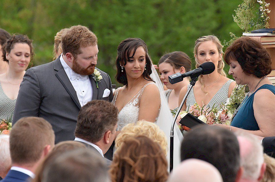 wedding ceremony Manchester Country Club, Bedford, New Hampshire