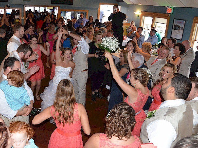 bride and groom first dance DJ at Michael's Harborside Restaurant, Newburyport, Massachusetts