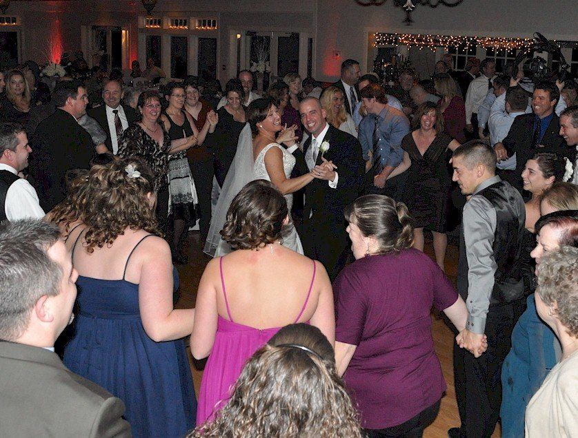 bride and groom first dance at The Oaks Golf Links, Somersworth, NH