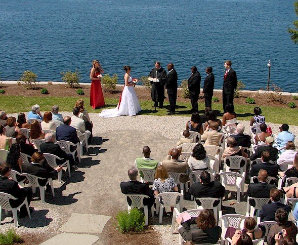 wedding ceremony at Point Breeze Boat Club, Webster, Massachusetts