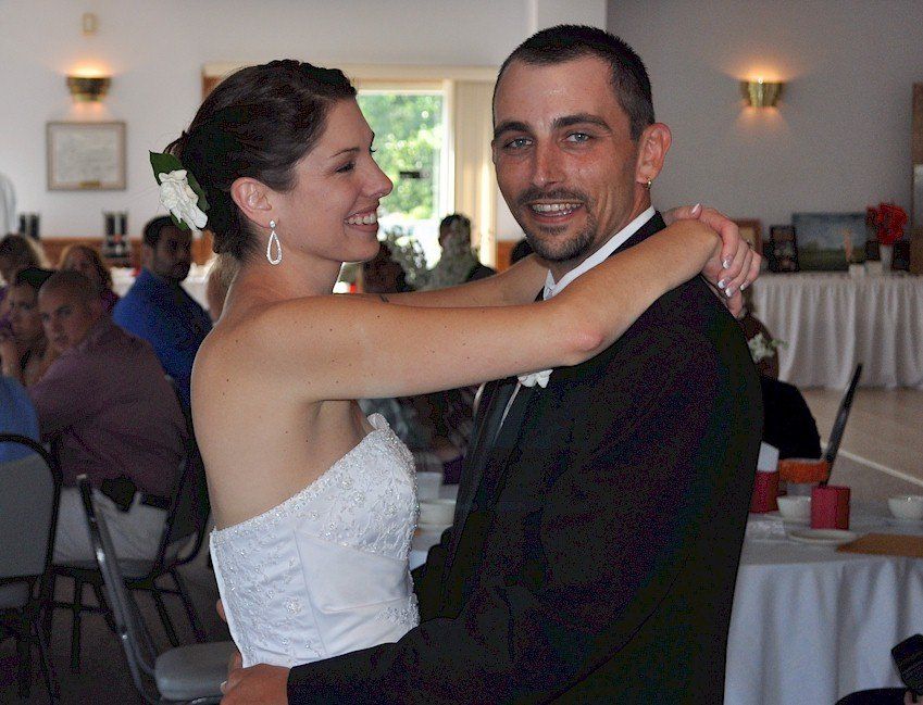 bride and groom first dance at The Portsmouth Elks Hall, Portsmouth
