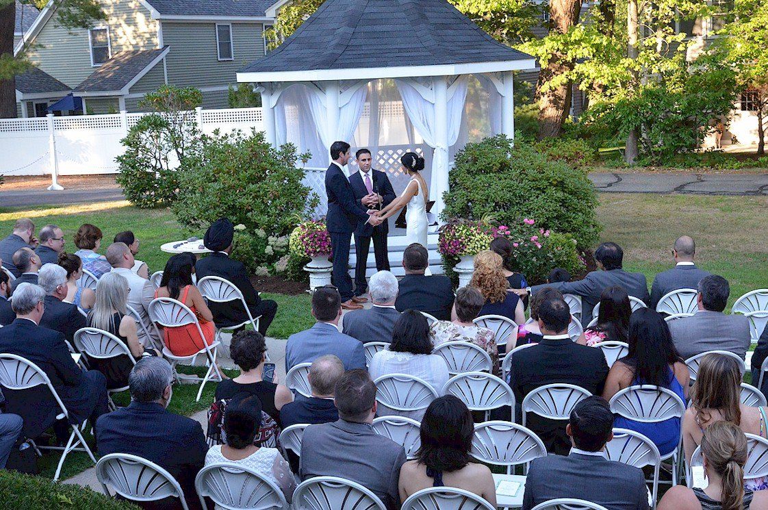 wedding ceremony at Victoria Inn, Hampton, NH