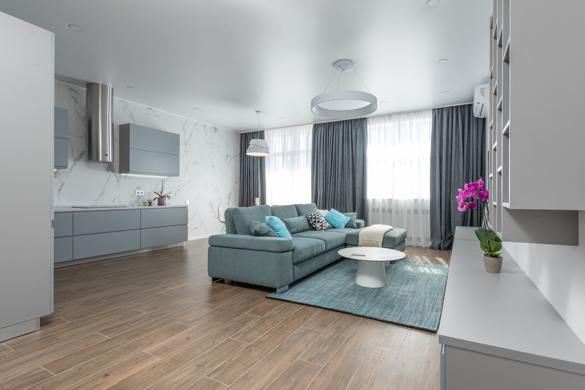 Laminate Flooring Installation