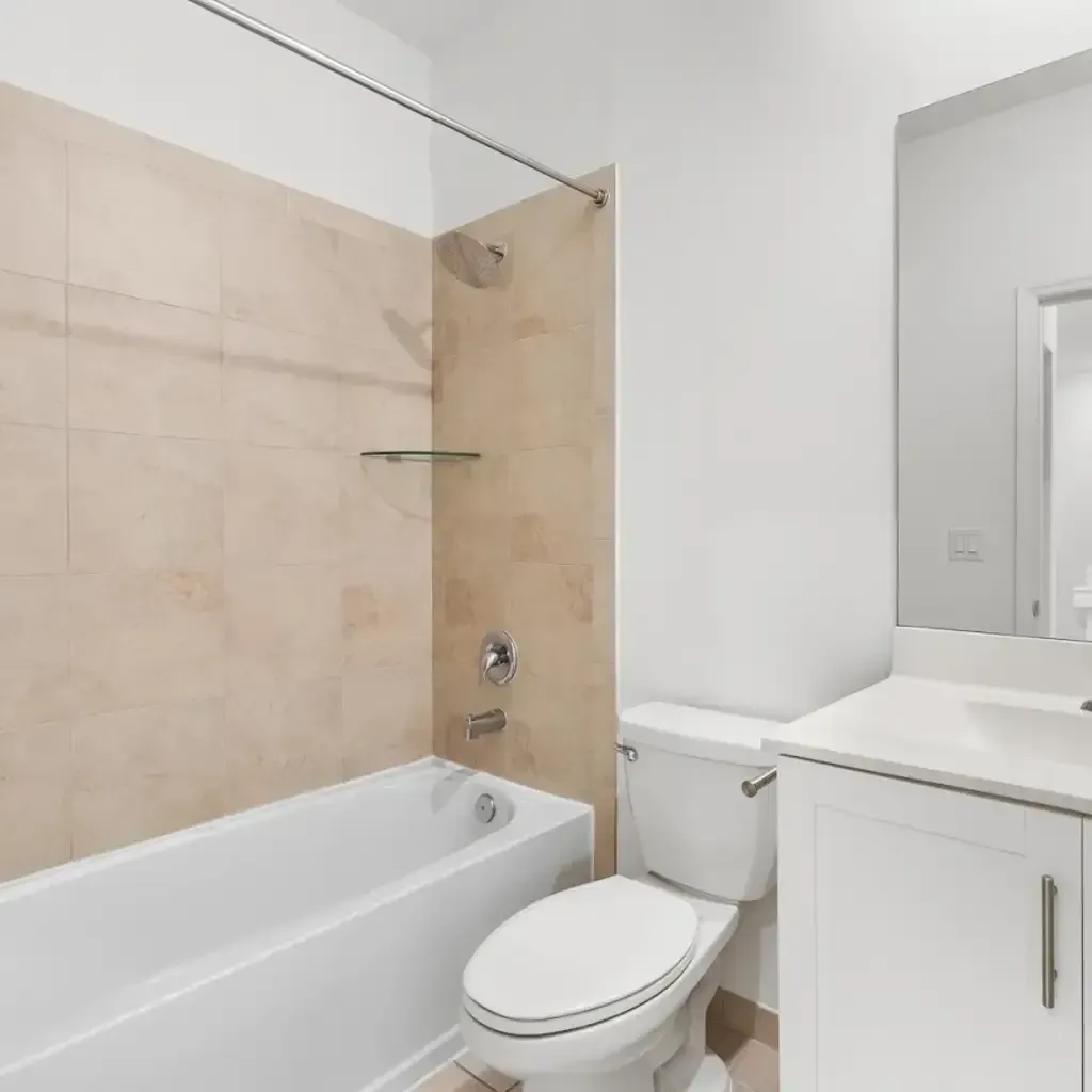 Shower and bathroom, Fast Renovation Home, handyman, Fort Lauderdale, Serving Weston, Davie & surrounding areas.