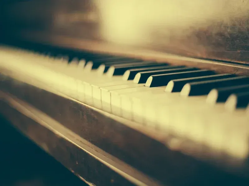 Image of piano keys.