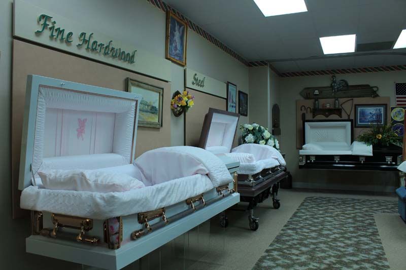 Interior and exterior photos of Cheatham County Funeral Home