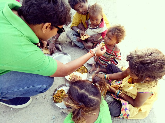 feeding kids