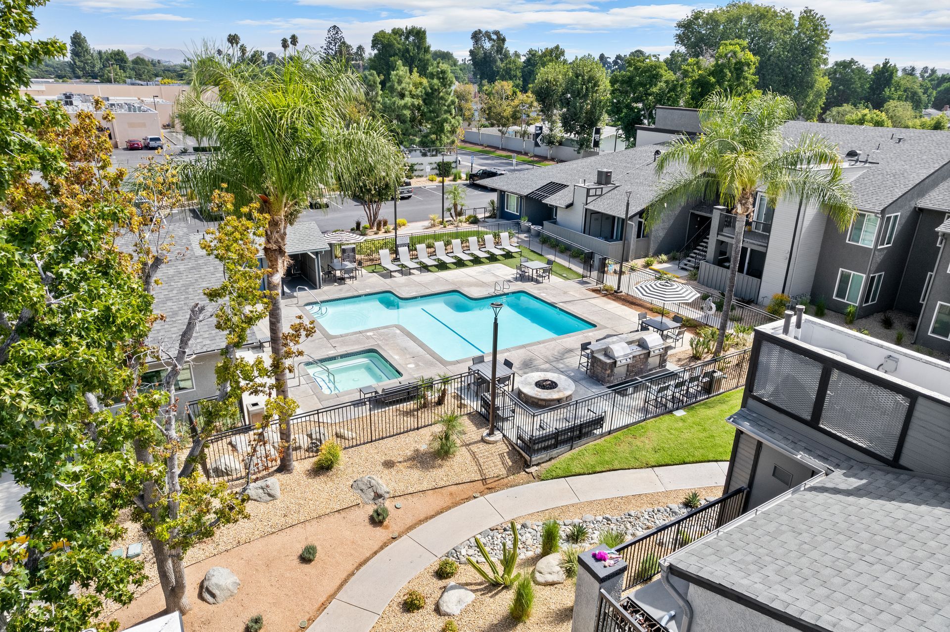 The James pool from above