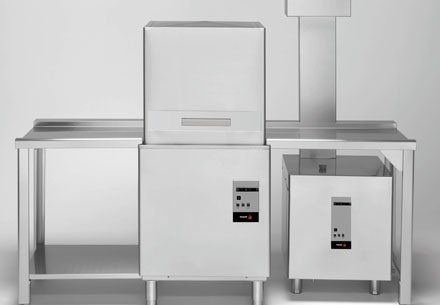 Lavastoviglie industriale