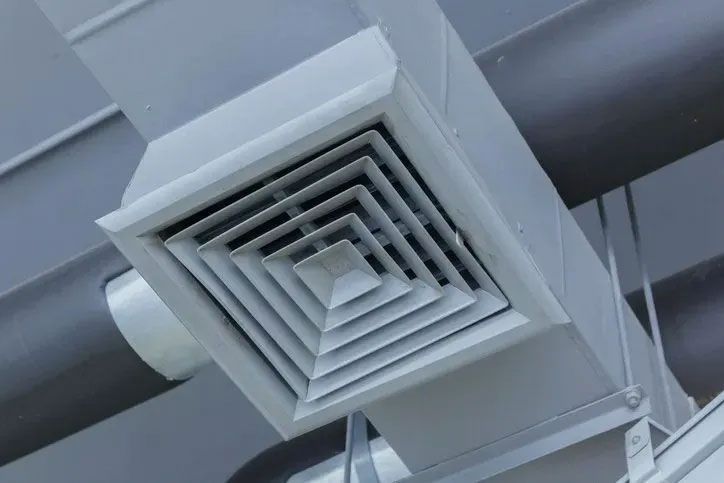 The Do's and Don'ts of Removing Cigarette Smells From Ductwork