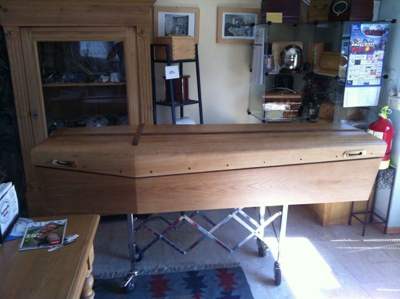 bara in legno chiaro