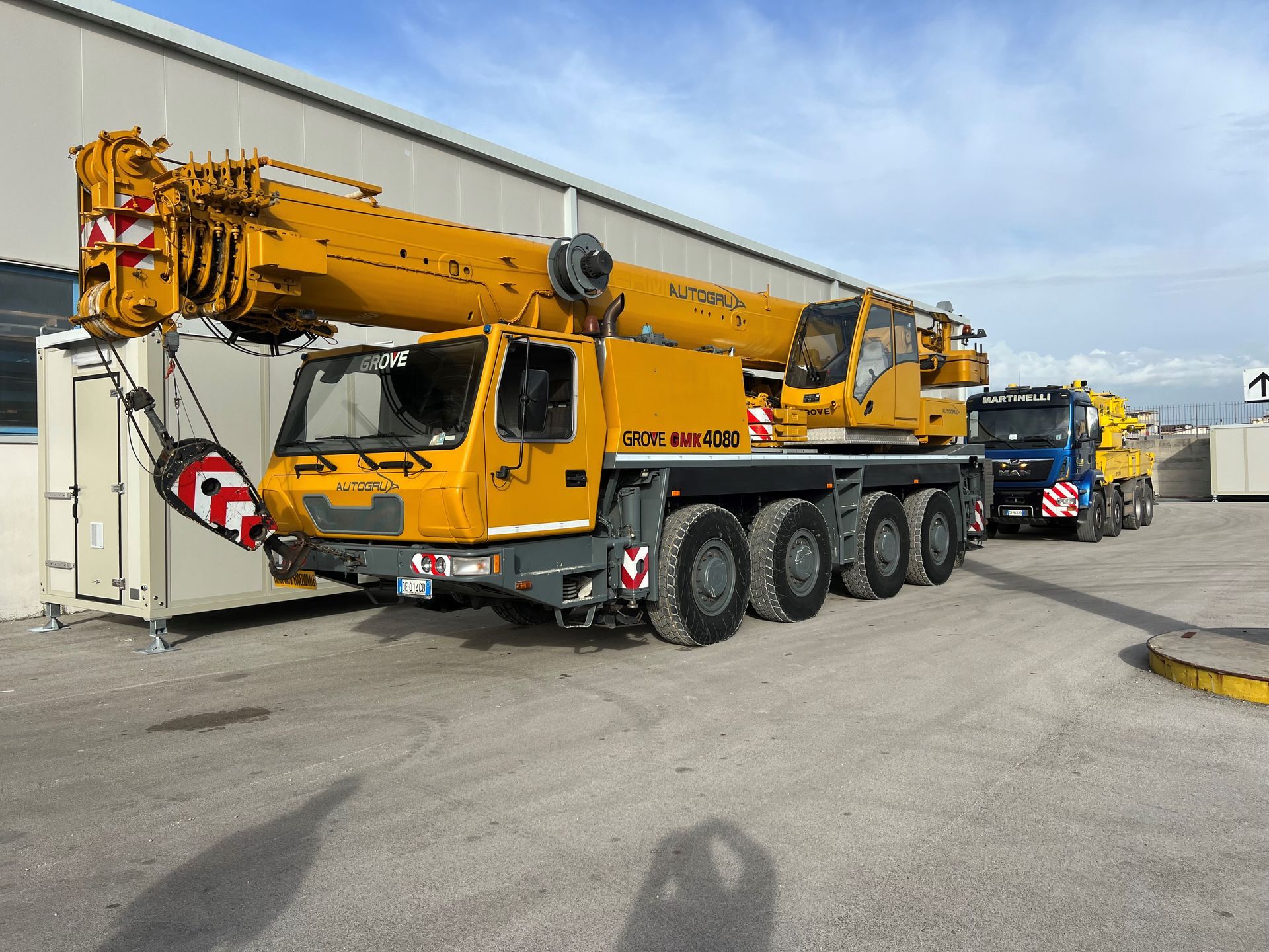 noleggio gru elettriche napoli
noleggio autogru
noleggio gru napoli