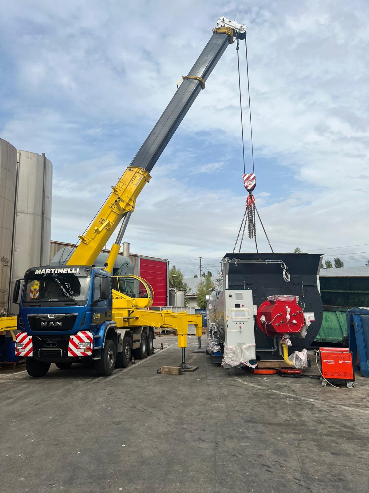 noleggio gru elettriche napoli
noleggio autogru
noleggio gru napoli