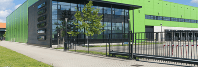 Commercial premises with automated sliding gates