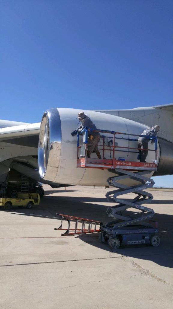 airplane engine cleaning