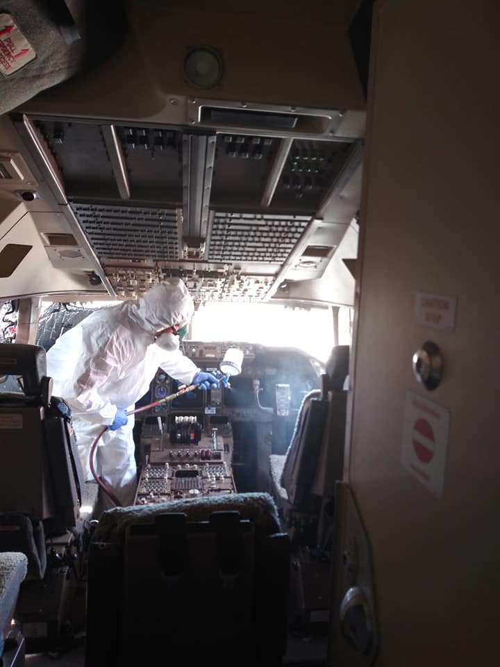 airplane cockpit