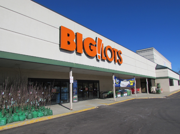 A big lots store with a blue sky in the background