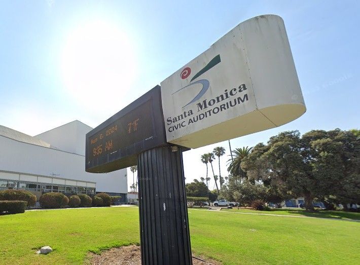 A sign for the santa monica civic auditorium
