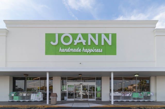 The front of a joann handmade happiness store.