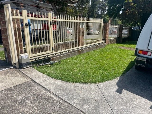 Sliding Metal Gate | Wollongong, NSW | Arrow Gate