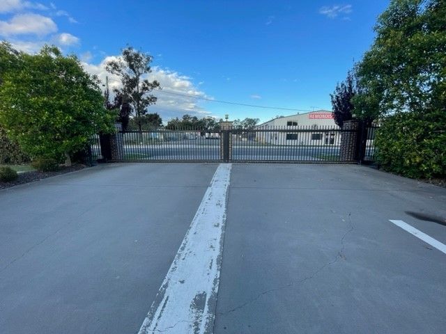 A Driveway with Sliding Gate | Wollongong, NSW | Arrow Gate