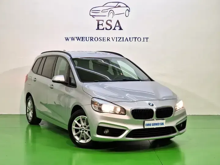 BMW 218