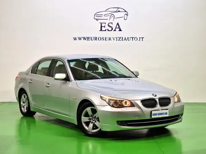 BMW 525