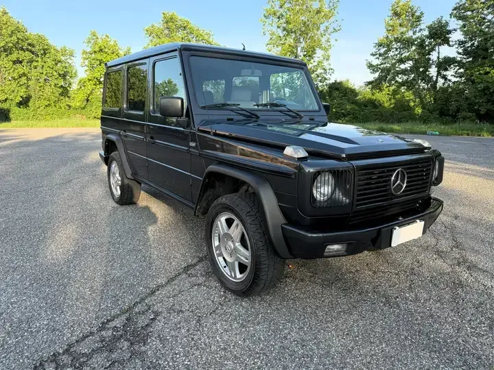 MERCEDES BENZ G