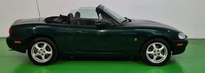 MAZDA MX-5