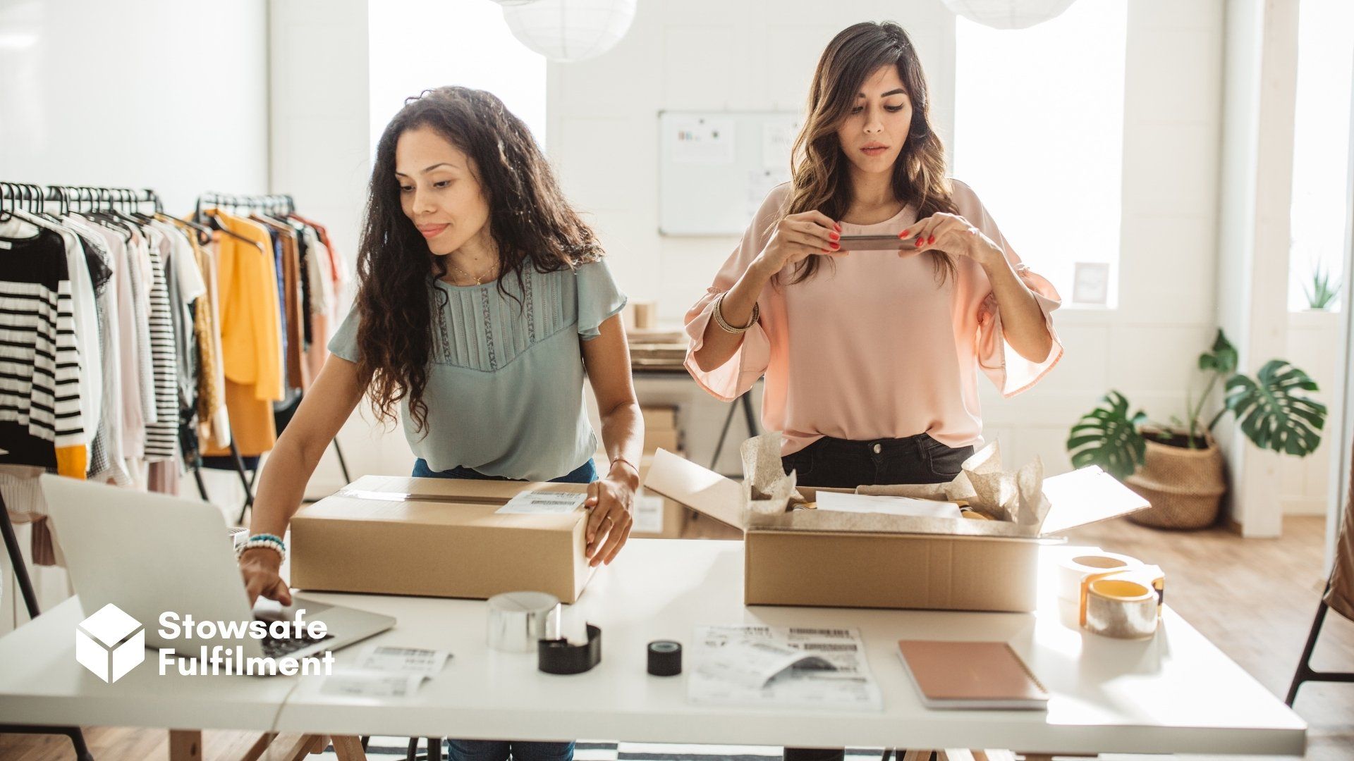 If you run a small business, the idea of outsourcing your fulfilment may seem unrealistic. Learn how it could, in fact, help your business grow.