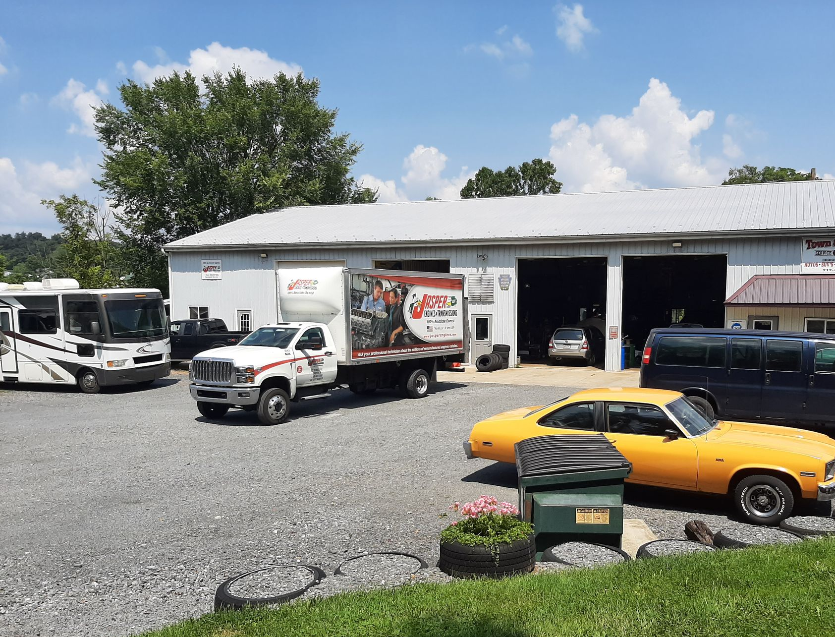 Town & Country Service Center Fleet Services