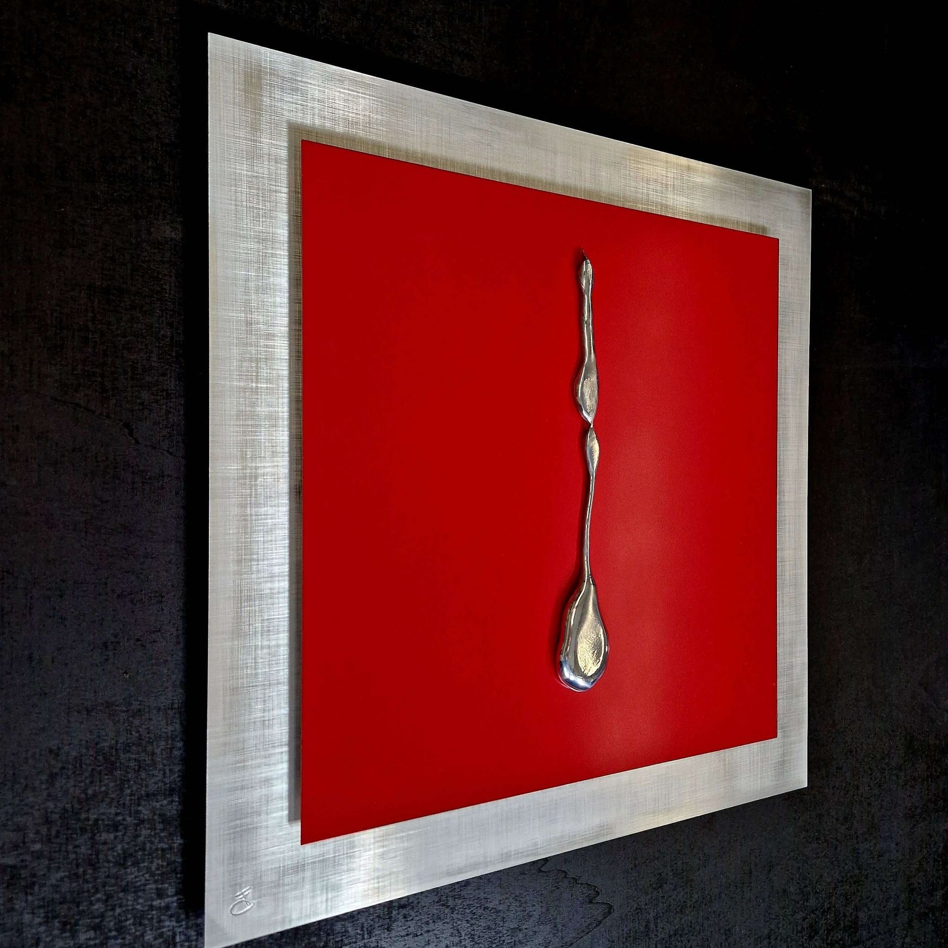 LACRIMA: LASTRE SOVRAPPOSTE E FUSIONE IN ALLUMINIO