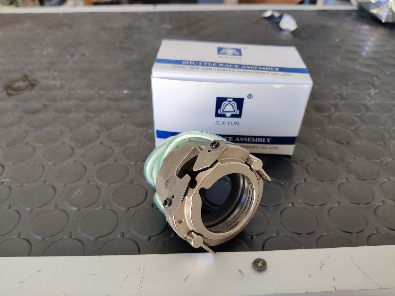 MAQUINAS DE COSER DE LA 12