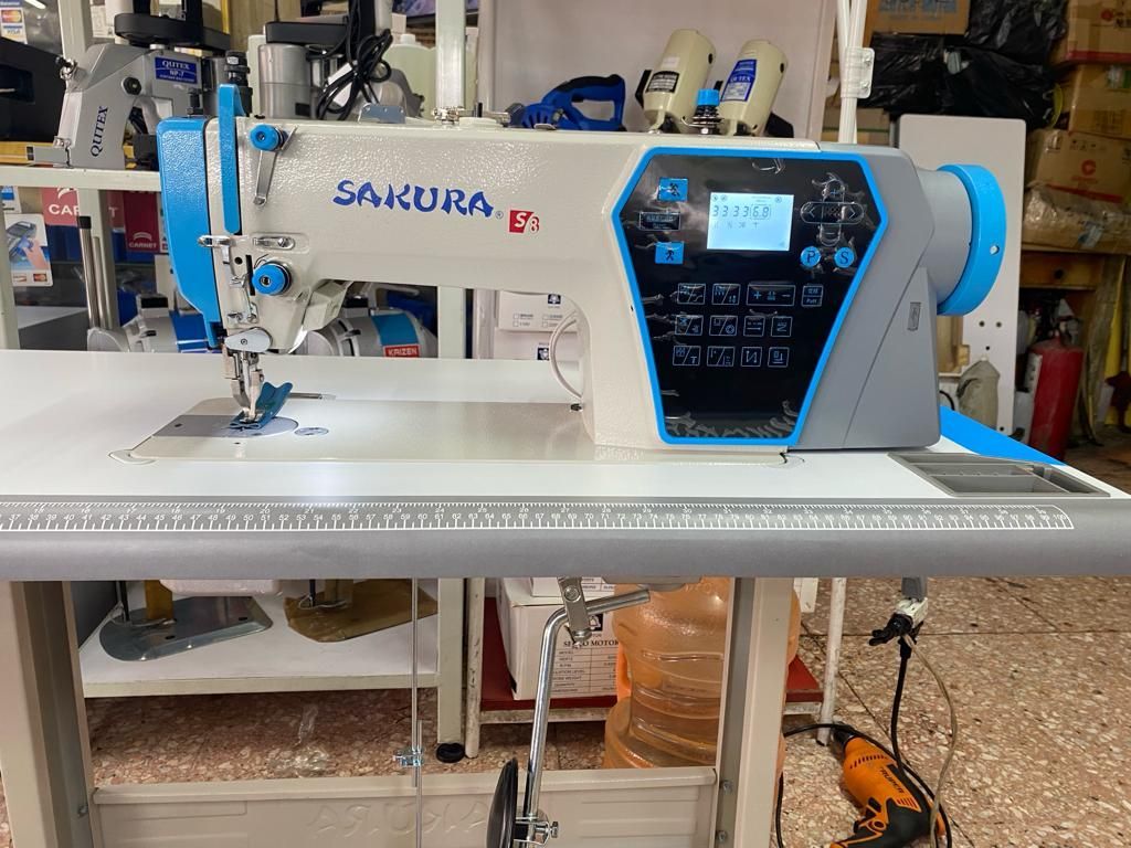 MAQUINAS DE COSER DE LA 12