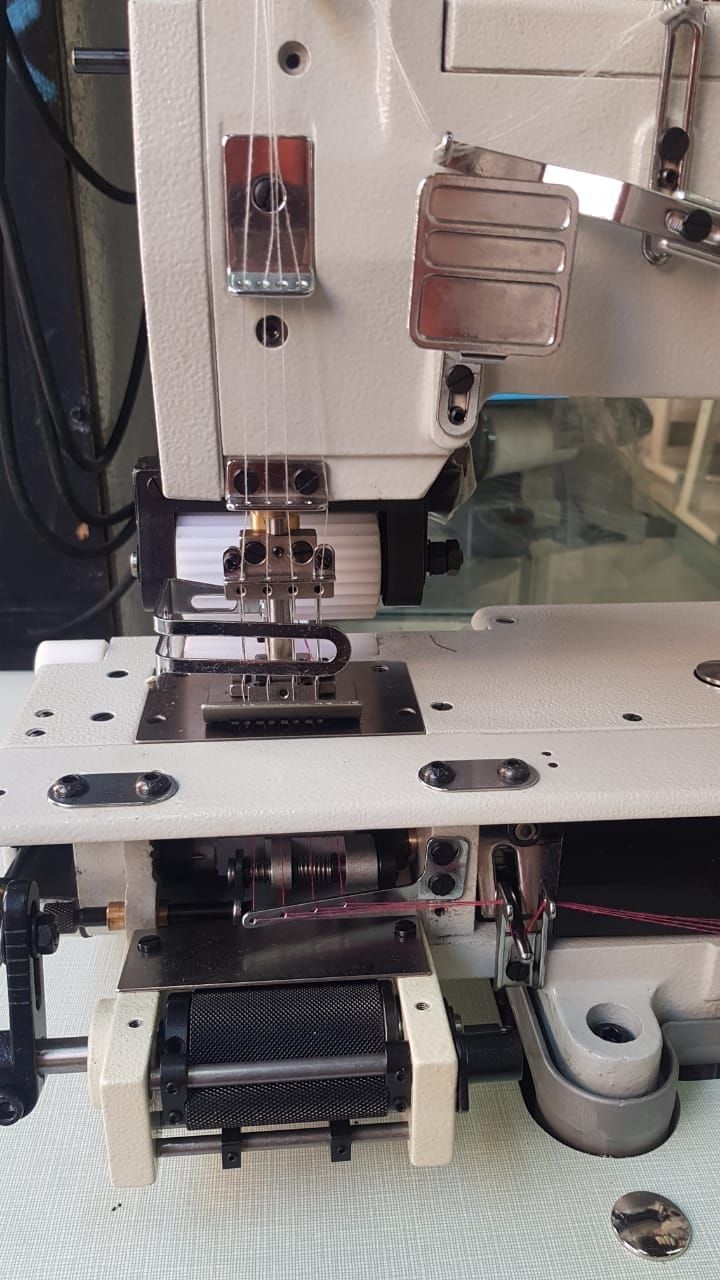 MAQUINAS DE COSER DE LA 12