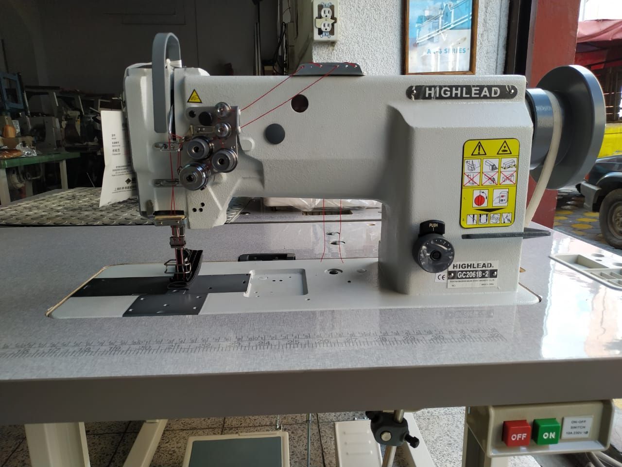 MAQUINAS DE COSER DE LA 12