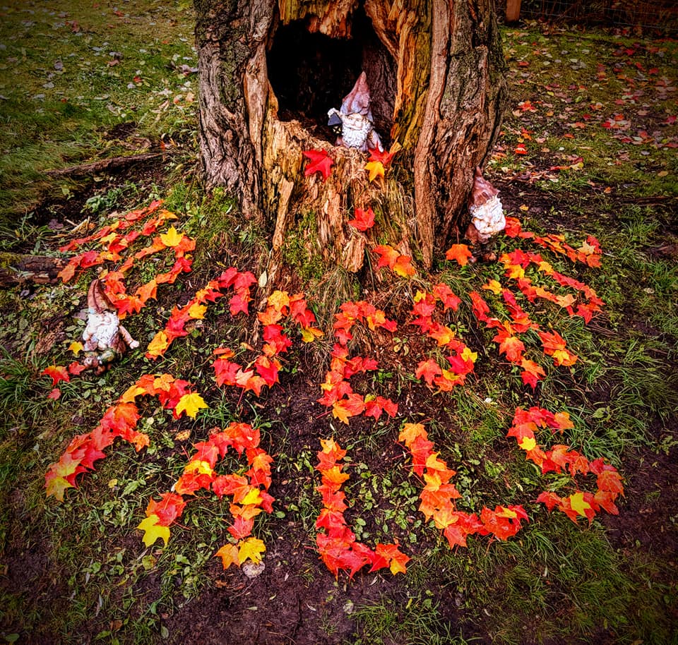 Decorated Tree — Munising, MI — Horseshoe Falls & Gift Shop