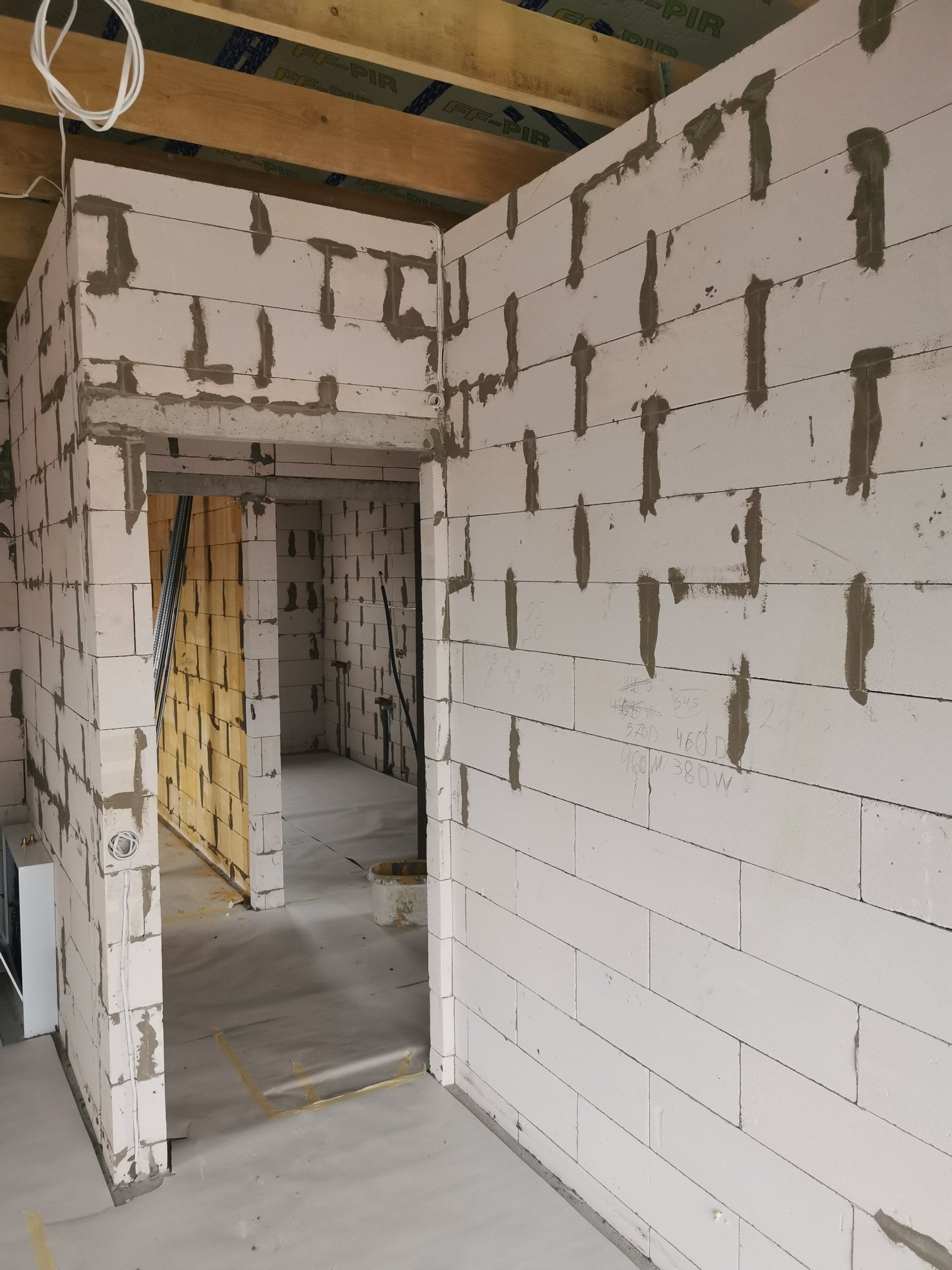 Cementinis - kalkinis tinkavimas