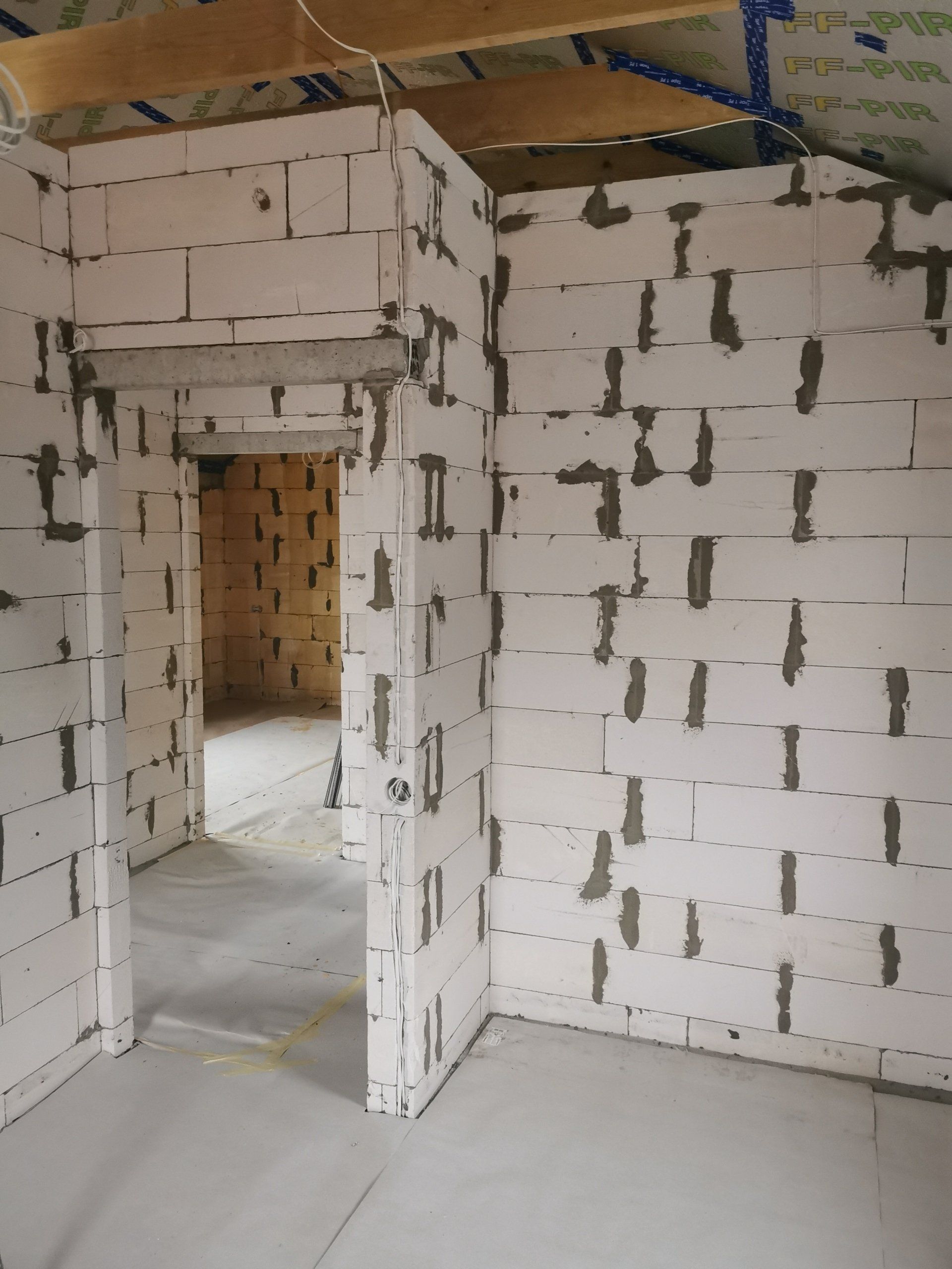 Cementinis - kalkinis tinkavimas